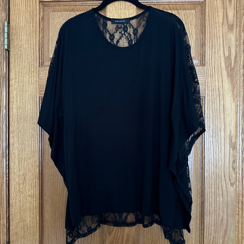 Hail3y:23 Sheer Lace Back Tunic